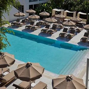 Nissi Park Hotell